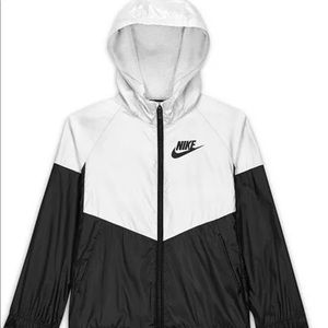 NIKE WINDBREAKER